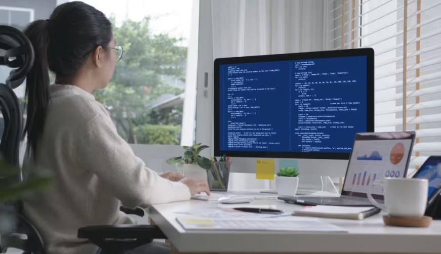 塔城企业数字化解决方案：机器学习赋能商业模式升级的核心路径